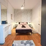 Le Voilier, Proche Plages & Centre-ville, 8 Pers Villa La Rochelle (Charente-Maritime)